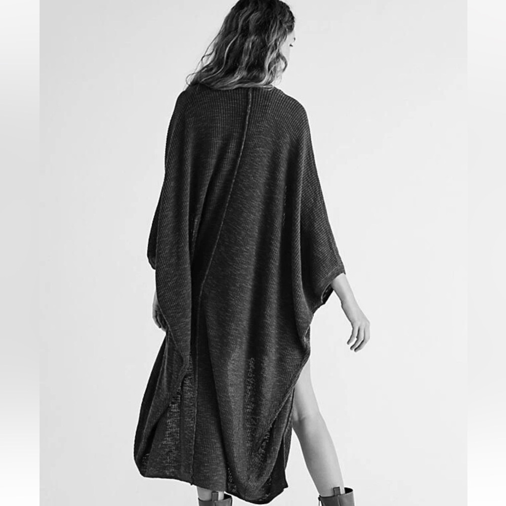 Free People Kai 2 piece Black Knit Cardigan, crop Tank with buttons set small - Picture 4 of 16